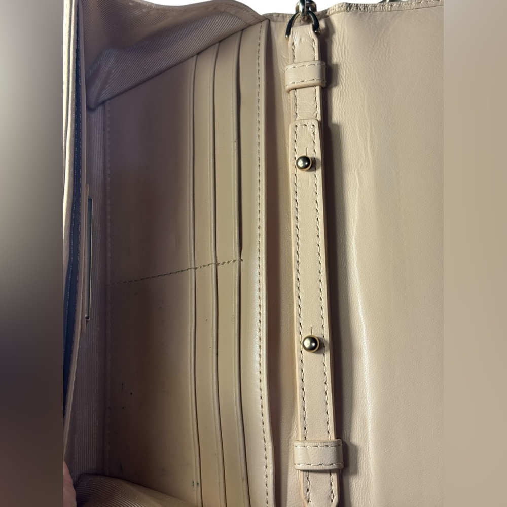 VALENTINO BY MARIO VALENTINO Bianca Leather Continental Wallet removable chain - Picture 9 of 16